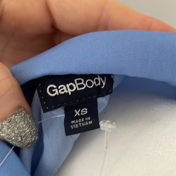 GAP satin pajama top- can be worn as blouse. - Picture 5 of 5